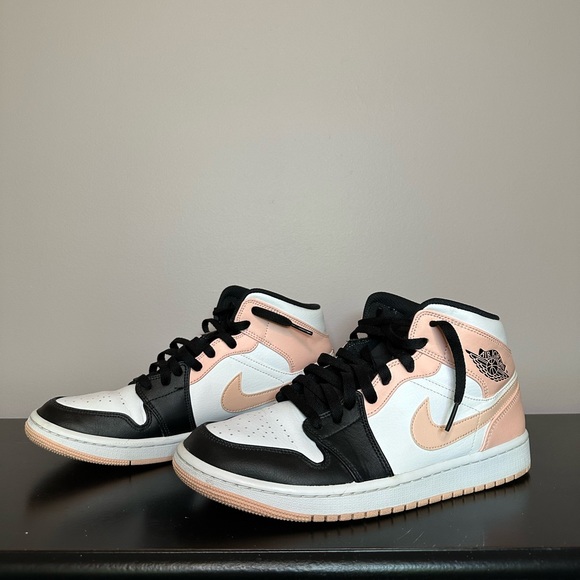 Jordan Other - Air Jordan 1 Mid Crimson Tint Size 9.5